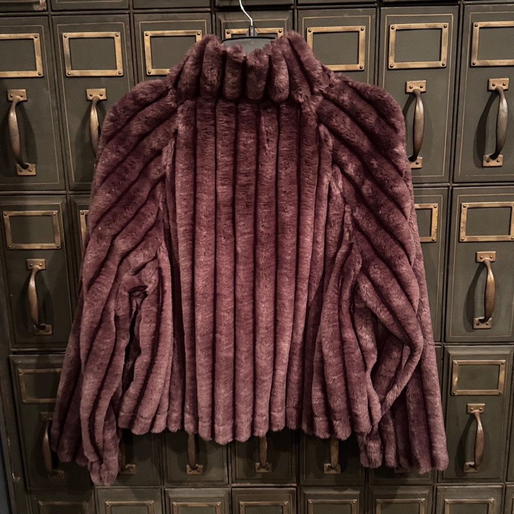 Dylan Pullover - image 5